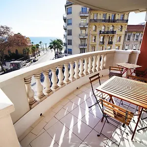 Appartement Domes Seaside Piscine, Free Parking, Airport Tramway, Nice